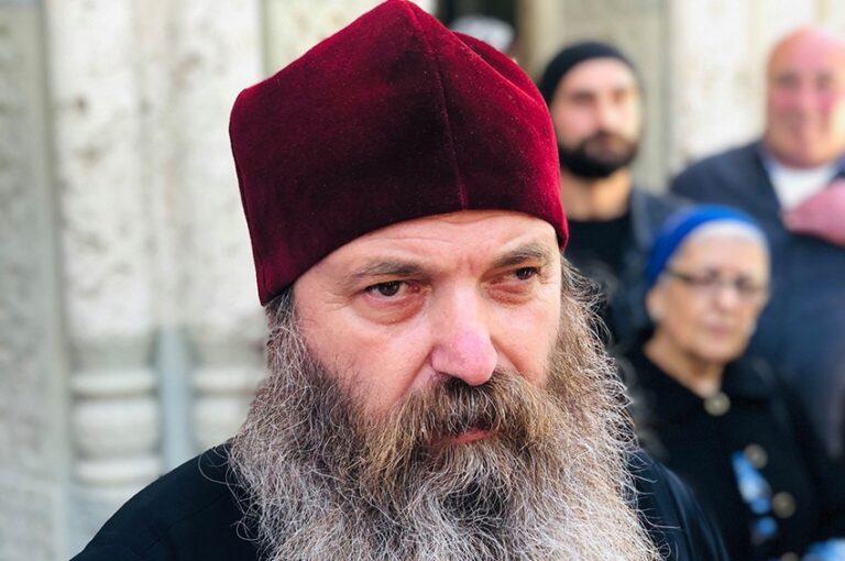 “თავი გაანებეთ ეკლესიასთან ჭიდაობას, თორემ გამოწვევას მივიღებთ და დამარცხდებით”-მეუფე იაკობი