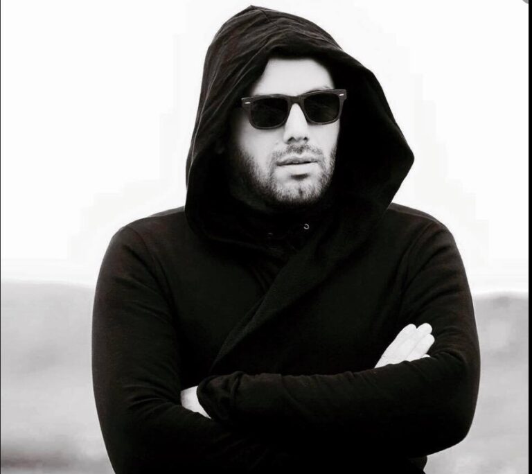 ღმერთი კი უსამართლოდ გარიყული ადამიანების გვერდით დგას!.. -პეტრე კოლხი