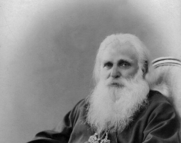 “ჩემი სული ღმერთს ეკუთვნის, ჩემი გული სამშობლოს”- 29 მარტი ამბროსი აღმსარებლის (ხელაია) ხსენების დღეა