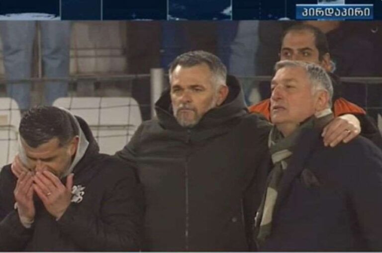 “მოედანზე სამნი ვიდექით – მუსლიმანი, კათოლიკე, მართლმადიდებელი და ღმერთს გამარჯვებას შევთხოვდით”- კახა ჭუმბურიძე