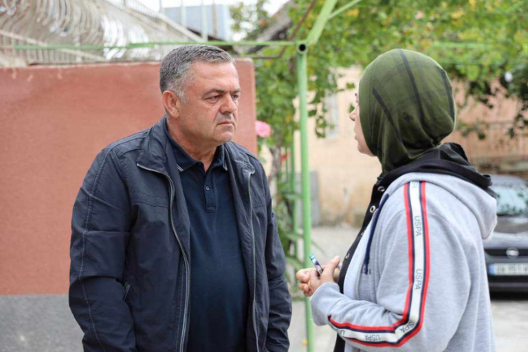 პარტია „ქართული ოცნება-დემოკრატიული საქართველო“ წინასაარჩევნო კამპანიის ფარგლებში დავით შერაზადიშვილი სოფელ ქვემო ბოლნისში მცხოვრებ აზერბაიჯანელ ქალებს შეხვდა