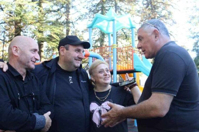 ჩვენ ერთად შევძლებთ უკეთესი მომავლის შექმნას და ეს შესაძლებელია „ქართული ოცნების“ გუნდთან ერთად, მშვიდობით, ღირსებით და კეთილდღეობით-გია ჭყონია