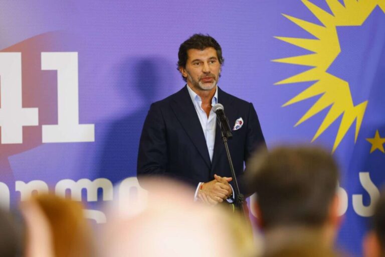 ვერავინ შეძლებს ქართველი ხალხის და სახელმწიფოს დაჩოქებას, ჩვენ ვართ თავისუფლების მოყვარე ხალხი, ნურავის ჰგონია, რომ დამოუკიდებლობას დავთმობთ -კახა კალაძე