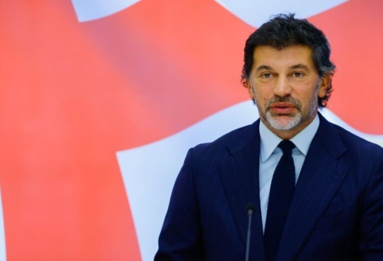 ვინატროთ, რომ აღარასდროს ვიხილოთ ნგრევა და სისხლი ჩვენს ქუჩებში, იყოს მშვიდობა და განვითარება, მხოლოდ მშვიდობას შეუძლია, აქციოს ყოველი დღე დღესასწაულად-კახა კალაძე