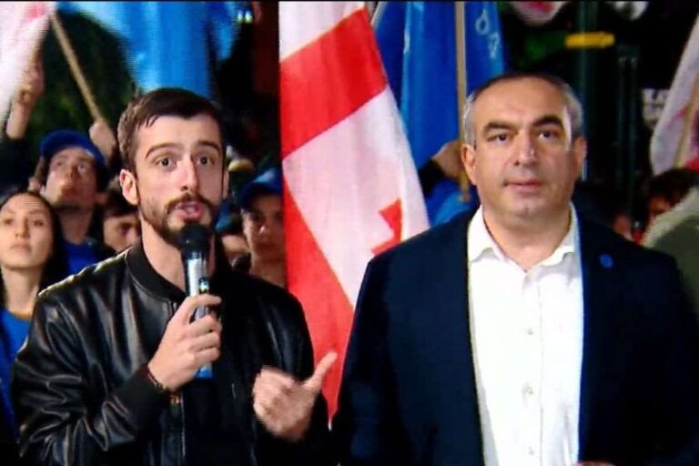 ვლადიმერ ბოჟაძე და კონსტანტინე ზარნაძე მუხიანის მოსახლეობას შეხვდნენ