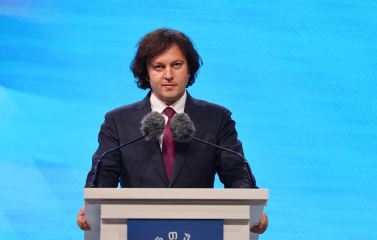 26 ოქტომბერს ყველამ ერთად უნდა გავაფერადოთ ნომერი 41, გავაფერადოთ ჩვენი ქვეყანა, ავირჩიოთ „ქართული ოცნება“ და საქართველოს ნათელი მომავალი -ირაკლი კობახიძე