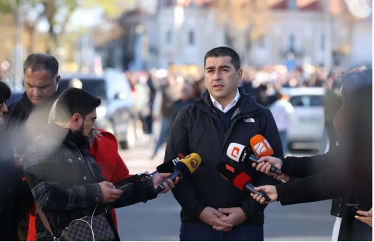 ყველაფერი აჩვენებს, რომ ოპოზიცია აპირებს შემოსვლას პარლამენტში, ამიტომ სპორტულ აფერისტობას თავი დაანებონ, როცა ატყუებენ საკუთარ ამომრჩეველს -შალვა პაპუაშვილი