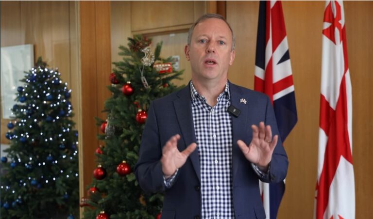 შოკირებულები ვართ მომიტინგეებსა და ჟურნალისტებზე პოლიციელთა ძალადობით – გაერთიანებული სამეფოს ელჩი